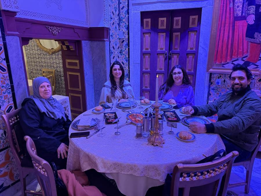 round table