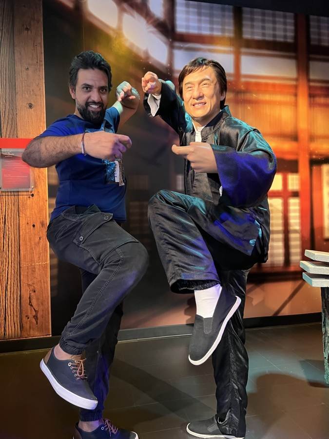 Sami's kung fu stance
